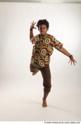 Garson DANCING POSE KRUMP